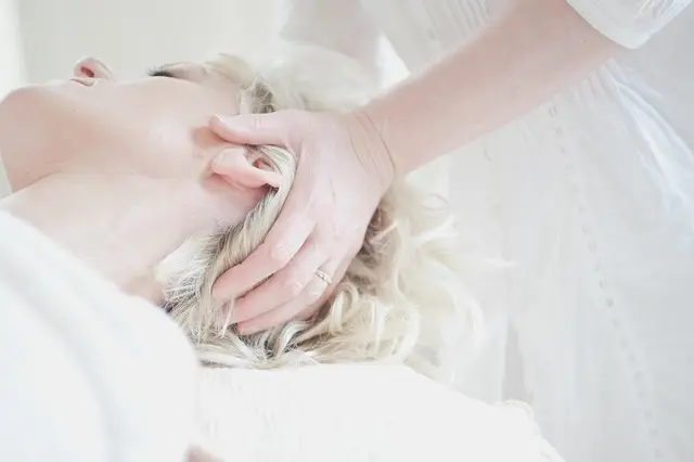 Les bienfaits du massage traditionnel : apaisement et revitalisation